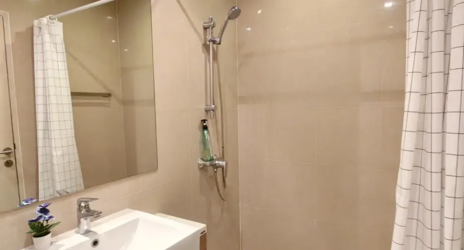 Condo en alquiler de 2 habitaciones en Khlong Toei, Bangkok