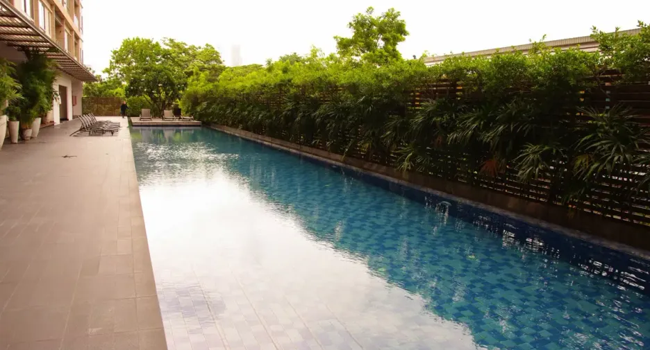 For rent 2 bedrooms condo in Yan Nawa, Bangkok