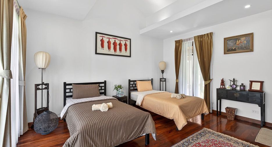 Villa zum Kauf mit 4 Zimmer in Thalang, Phuket