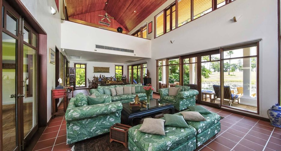 Villa zum Kauf mit 4 Zimmer in Thalang, Phuket