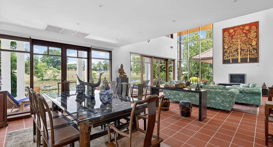 Villa zum Kauf mit 4 Zimmer in Thalang, Phuket