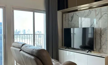 Condo en alquiler de 2 habitaciones en Huai Khwang, Bangkok