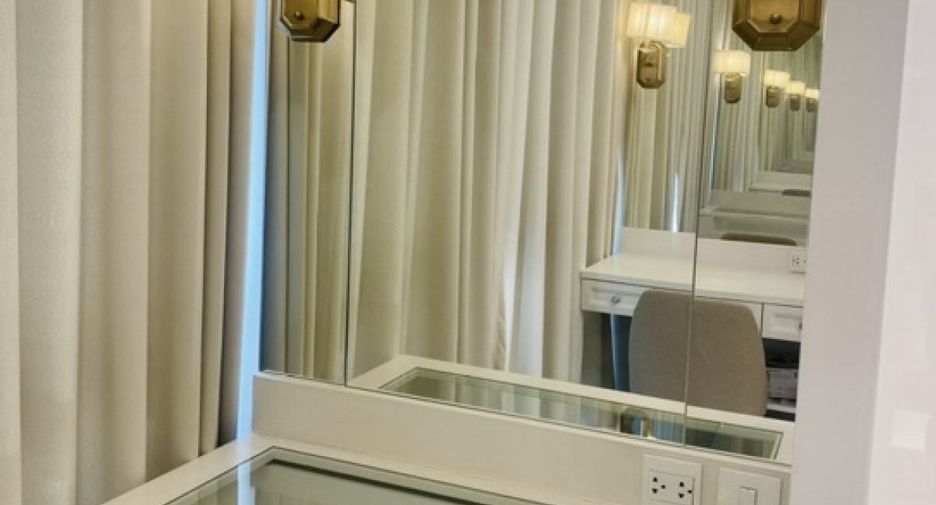 Condo en alquiler de 2 habitaciones en Bang Sue, Bangkok