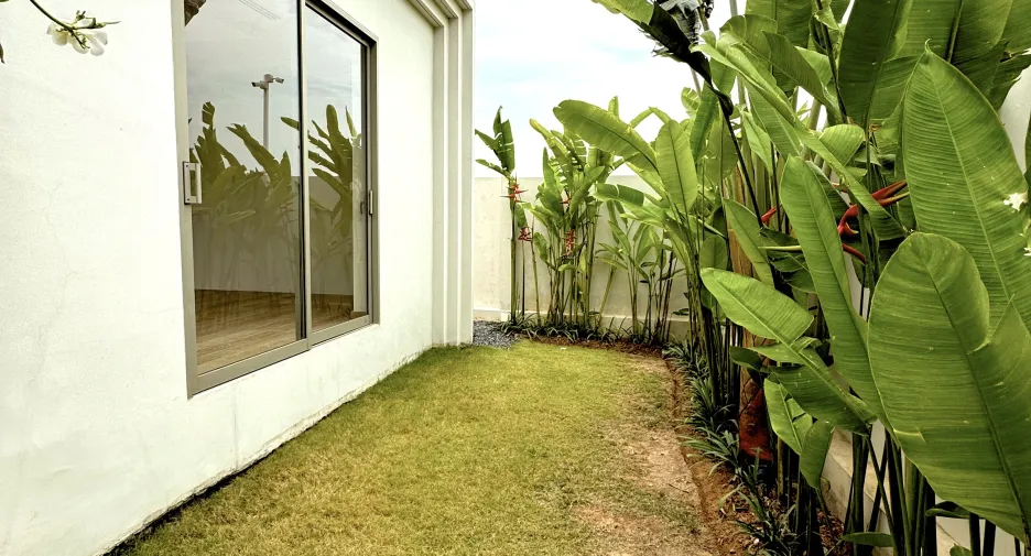 For sale 4 bedrooms villa in Thalang, Phuket