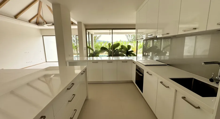 For sale 4 bedrooms villa in Thalang, Phuket