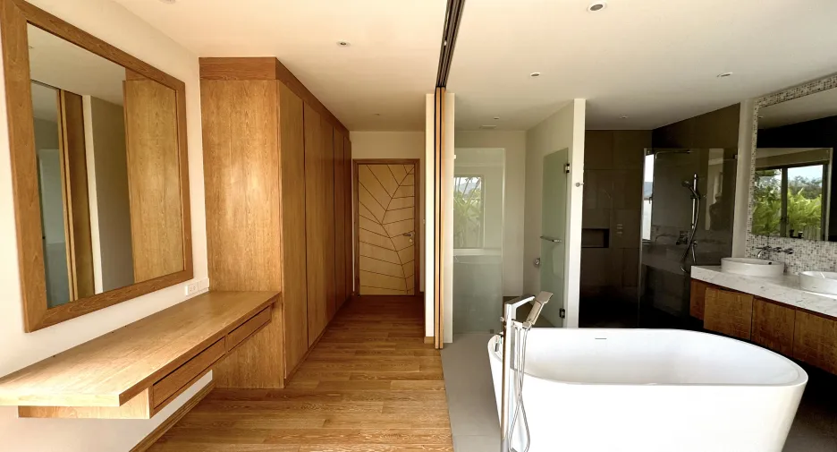 For sale 4 bedrooms villa in Thalang, Phuket