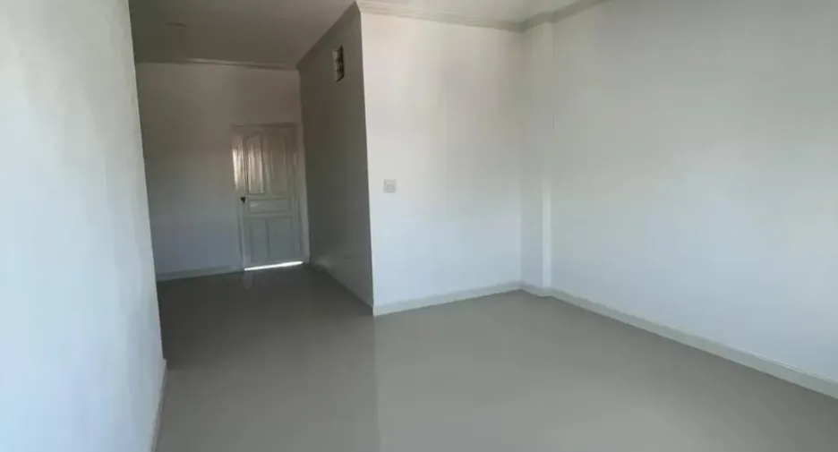 Büro zum Kauf mit 3 Zimmer in Mueang Lamphun, Lamphun