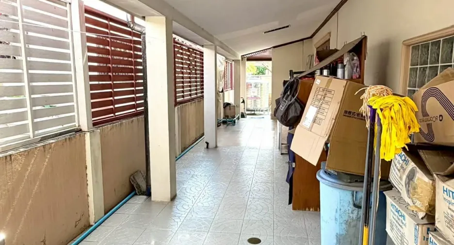 À vendre 4 chambres maison à San Sai, Chiang Mai