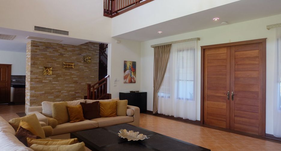 Villa zur Miete mit 4 Zimmer in Thalang, Phuket