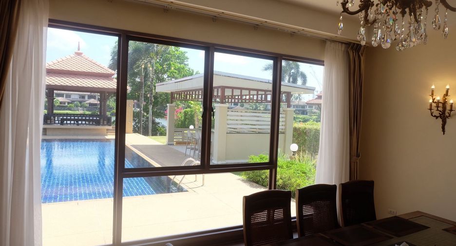 Villa zur Miete mit 4 Zimmer in Thalang, Phuket
