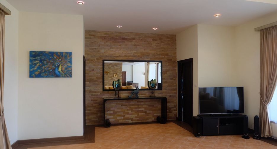 Villa zur Miete mit 4 Zimmer in Thalang, Phuket