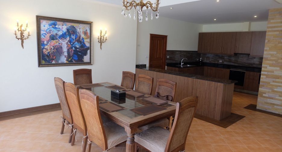 Villa zur Miete mit 4 Zimmer in Thalang, Phuket