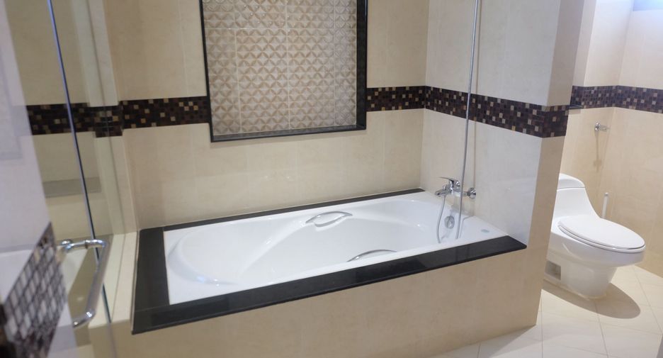 Villa zur Miete mit 4 Zimmer in Thalang, Phuket
