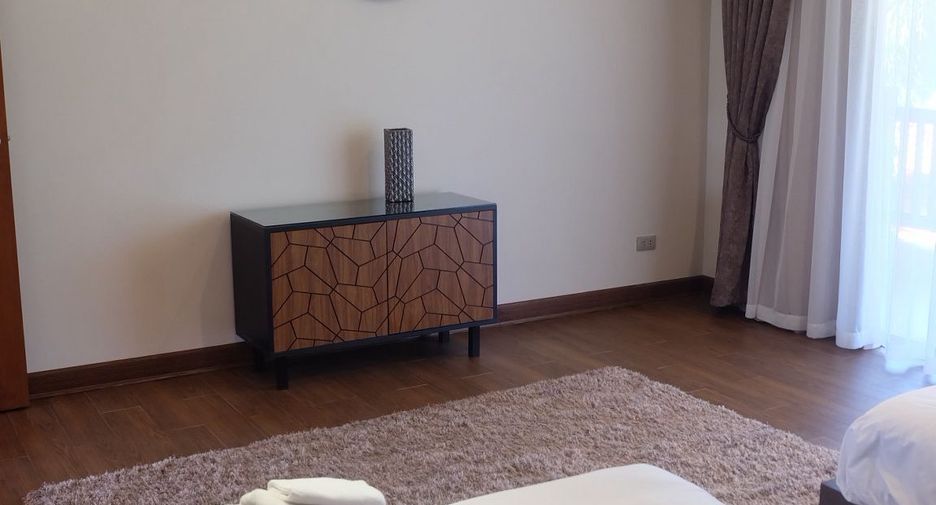 Villa zur Miete mit 4 Zimmer in Thalang, Phuket