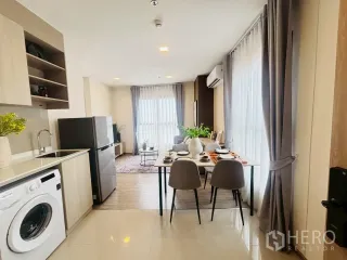 À louer 2 chambres condo à Watthana, Bangkok