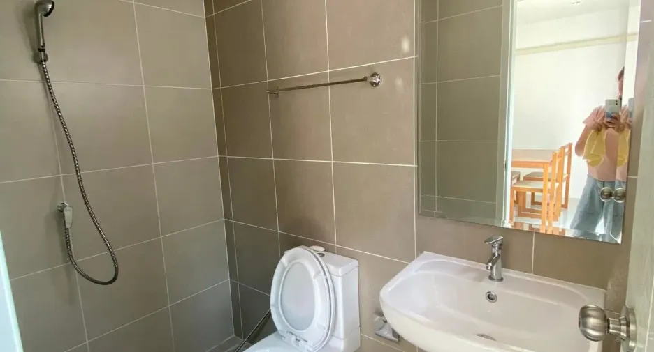 For rent 3 bedrooms townhouse in Mueang Chiang Mai, Chiang Mai