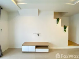 For rent 3 bedrooms townhouse in Mueang Chiang Mai, Chiang Mai