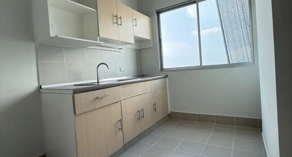 For sale studio condo in Phasi Charoen, Bangkok
