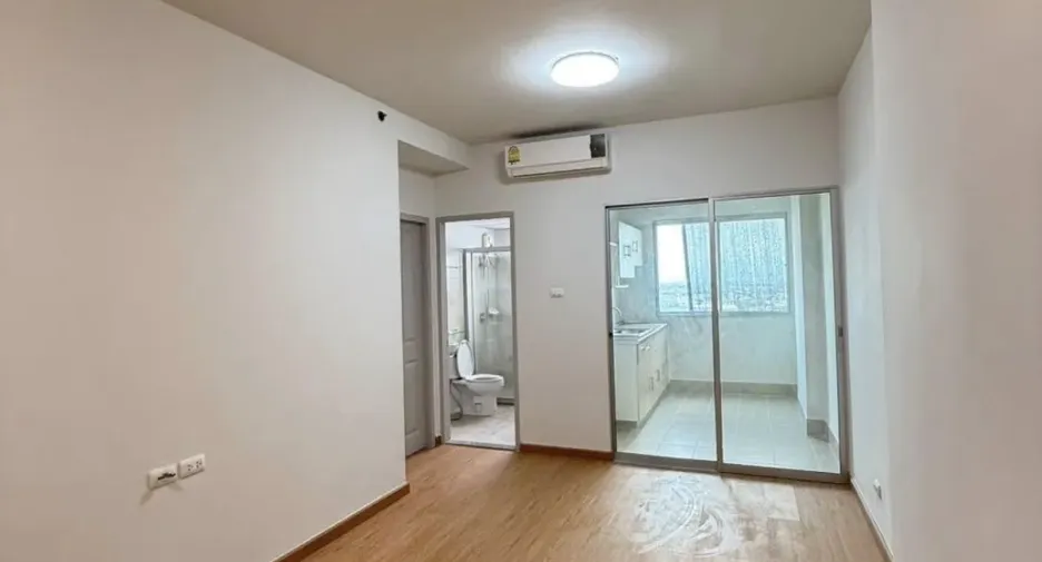 For sale studio condo in Phasi Charoen, Bangkok