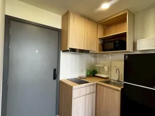 À louer 1 chambre condo à Phra Khanong, Bangkok