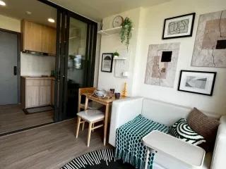 À louer 1 chambre condo à Phra Khanong, Bangkok