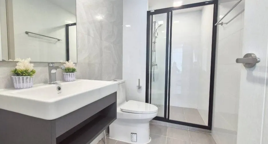 Wohnung zur Miete mit 1 Zimmer in Lat Phrao, Bangkok