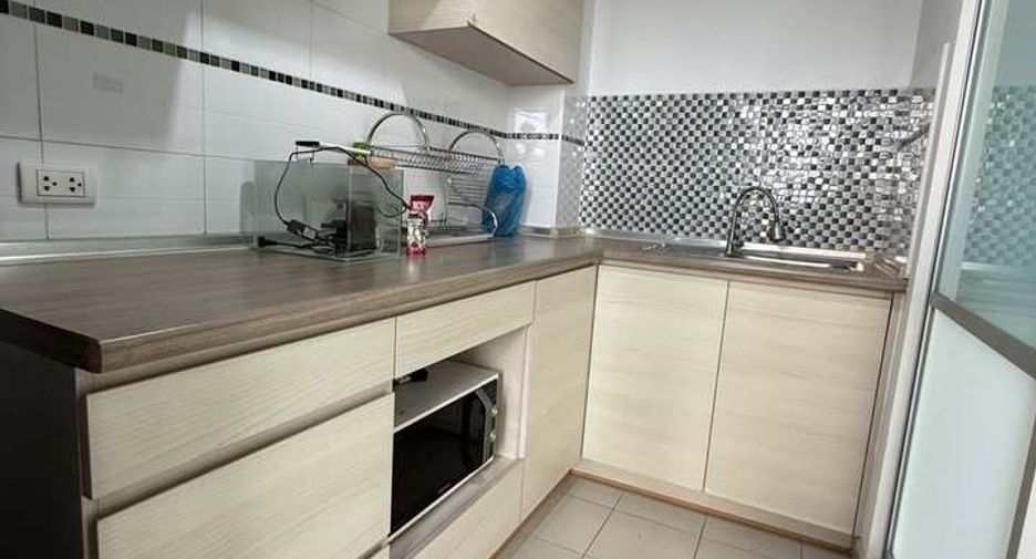 For sale and for rent 3 bedrooms condo in Yan Nawa, Bangkok