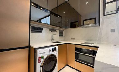 Condo en alquiler de 1 habitaciones en Sathon, Bangkok