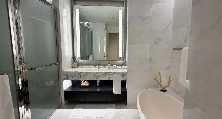 For rent 2 bedrooms condo in Bang Kho Laem, Bangkok