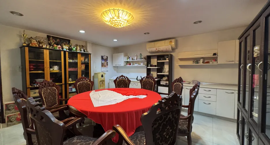 For sale and for rent 5 bedrooms house in Bang Bon, Bangkok