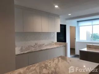 Apartamento en alquiler de 4 habitaciones en Watthana, Bangkok