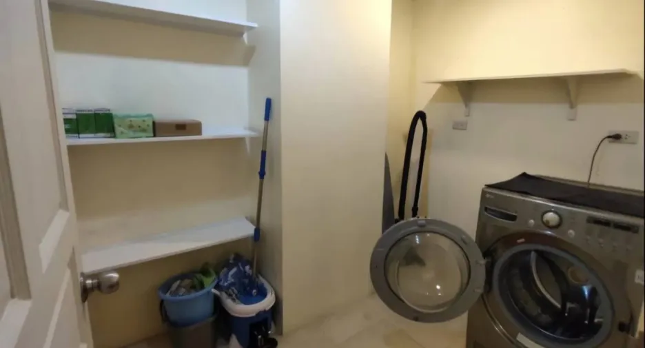 Apartamento en alquiler de 2 habitaciones en Bang Rak, Bangkok