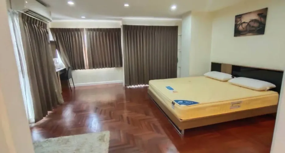 Apartamento en alquiler de 2 habitaciones en Bang Rak, Bangkok