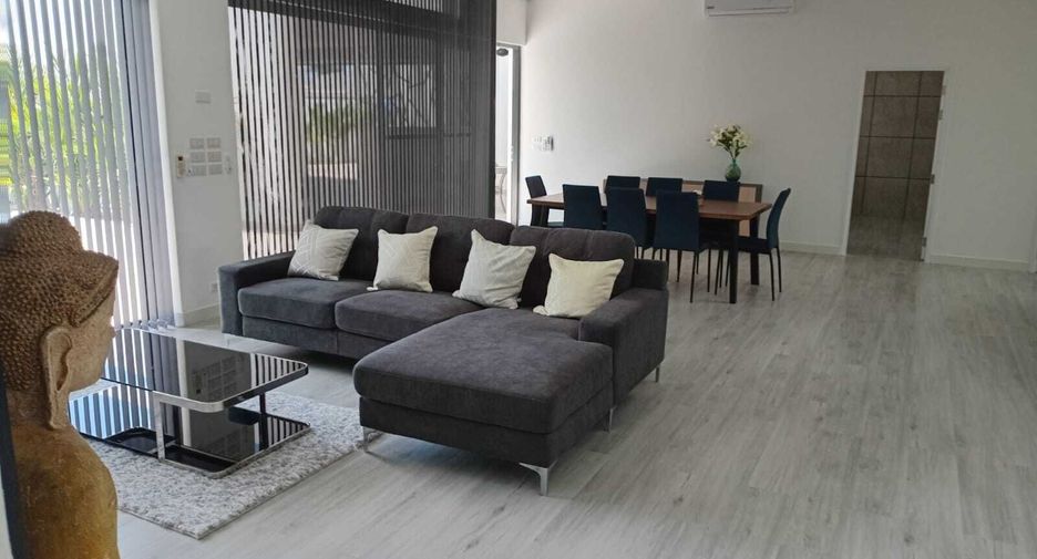 Villa en venta de 4 habitaciones en Mueang Phuket, Phuket