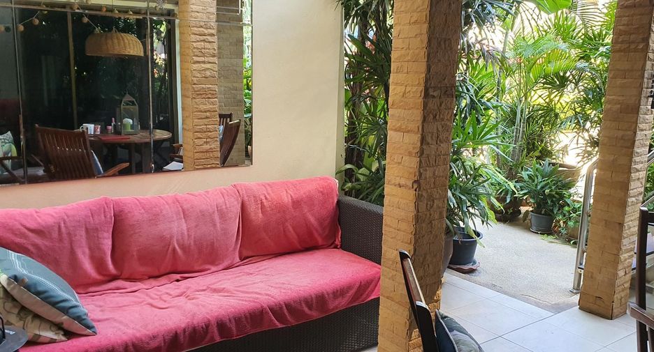 For rent 2 bedrooms house in Bang Lamung, Chonburi