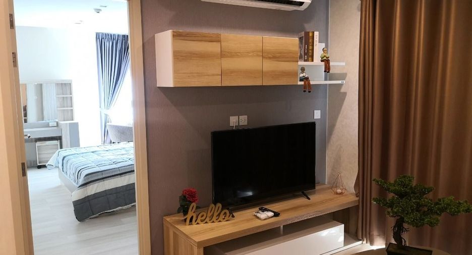 À louer 2 chambres condo à Pathum Wan, Bangkok