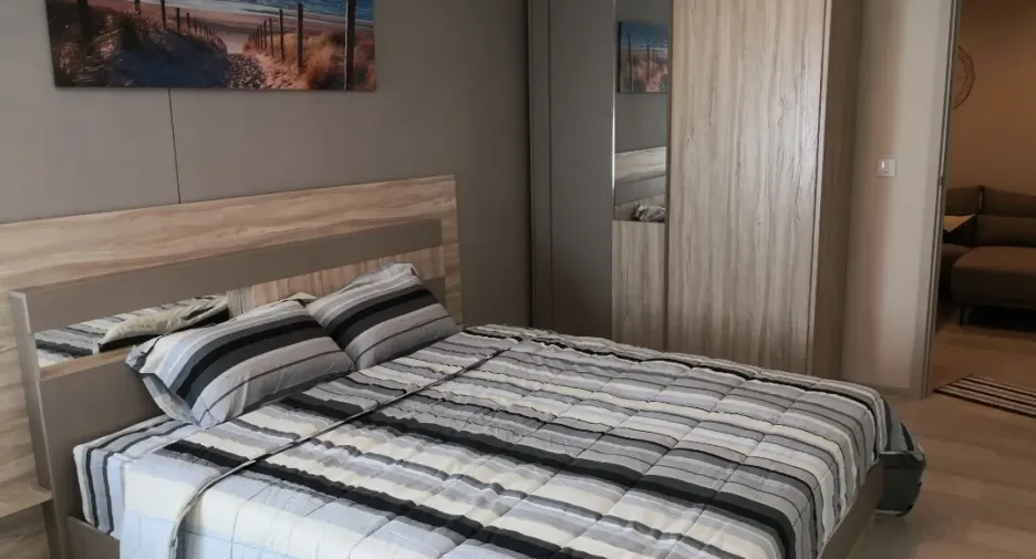 Wohnung zur Miete mit 2 Zimmer in Pathum Wan, Bangkok