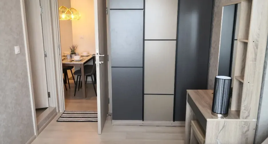 Wohnung zur Miete mit 2 Zimmer in Pathum Wan, Bangkok
