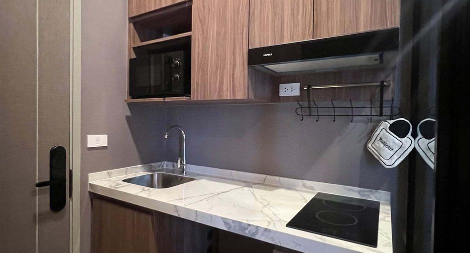 For rent 1 bed condo in Khan Na Yao, Bangkok