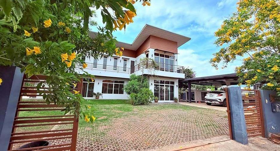 出租 3 卧室 独立屋 在 San Sai, Chiang Mai