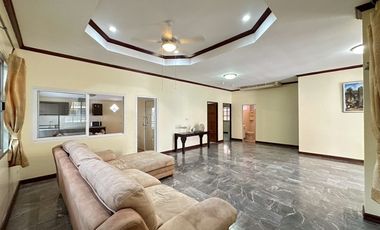 Haus zum Kauf mit 3 Zimmer in Bang Lamung, Chonburi