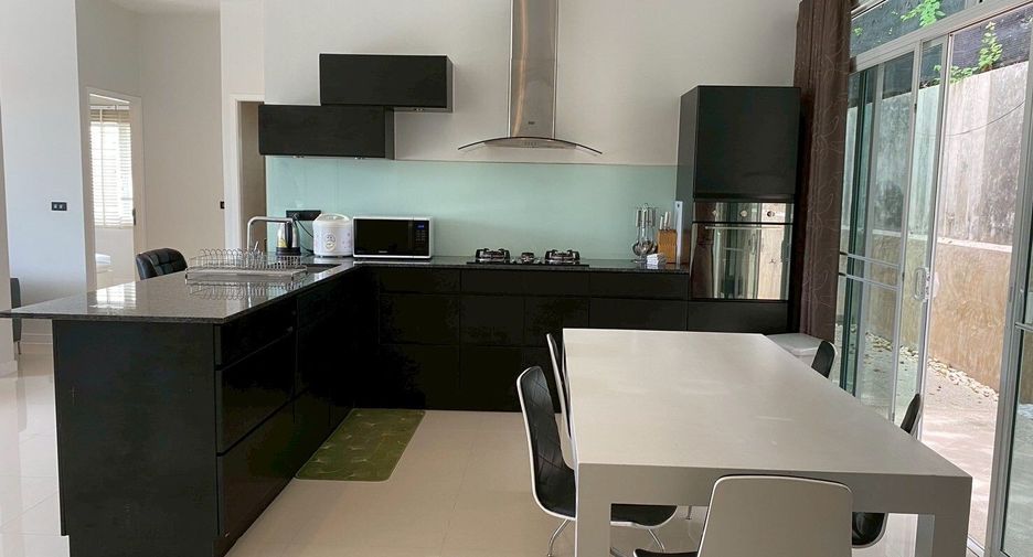 For rent 3 bedrooms villa in Hua Hin, Prachuap Khiri Khan