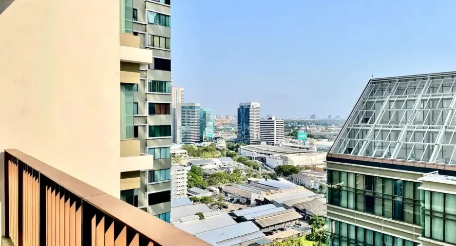 Wohnung zur Miete mit 2 Zimmer in Khlong Toei, Bangkok