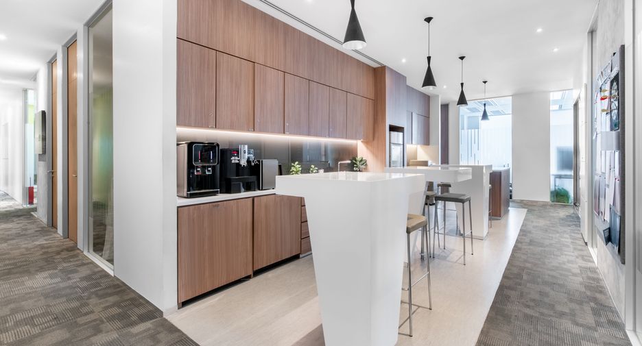 For rent office in Huai Khwang, Bangkok