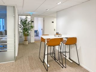 For rent office in Huai Khwang, Bangkok