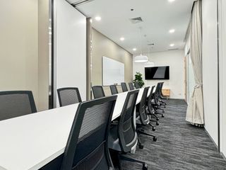 出租 办公室 在 Phaya Thai, 曼谷