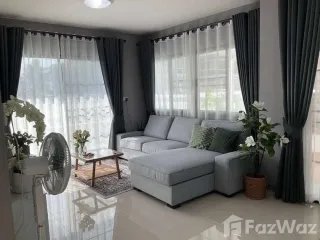 For rent 3 bedrooms house in San Kamphaeng, Chiang Mai