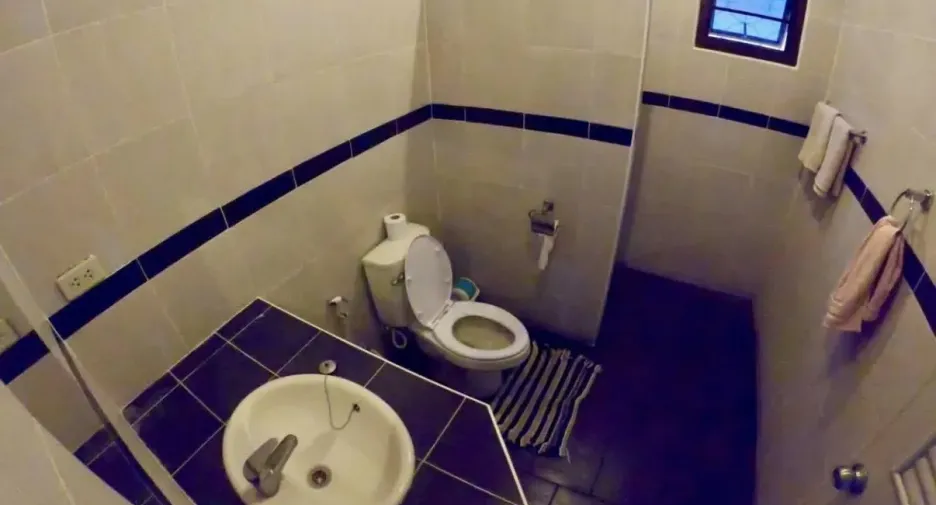 Casa en alquiler de 2 habitaciones en Bang Lamung, Chonburi
