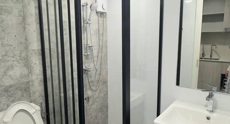 Condo en alquiler de 1 habitaciones en Bang Na, Bangkok