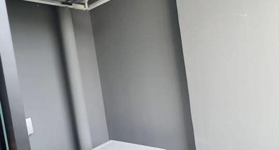 Condo en alquiler de 1 habitaciones en Bang Na, Bangkok